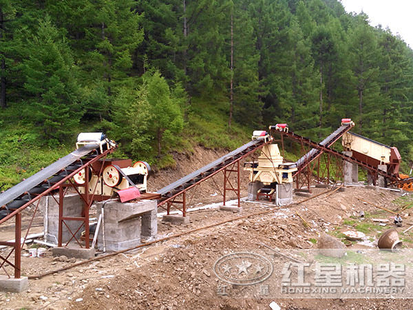 水泥破碎機現場作業實拍